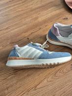 Leren wit met blauw SUB 55 sneakers maat 40, Kleding | Dames, Schoenen, Overige kleuren, Ophalen of Verzenden, Sneakers of Gympen