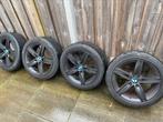 Bmw 17 inch met goede banden 1 serie f20, Auto-onderdelen, Banden en Velgen, Ophalen, Gebruikt, Banden en Velgen, 17 inch
