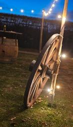 Groot houten wagenwiel te koop!, Ophalen