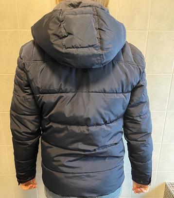 Winterjas ZGAN maat S €50,- slechts enkele keer gedragen  beschikbaar voor biedingen