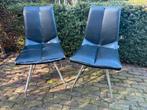 2 gebruikte zeer degelijke stoelen van xooon, Twee, Gebruikt, Zwart, Ophalen