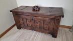 Royale antieke eiken dekenkist met fraai oud beslag, Ophalen, Minder dan 50 cm, Gebruikt, 100 tot 150 cm