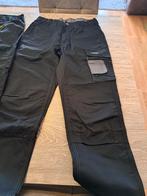 3 nieuwe werkbroeken maat S, Kleding | Heren, Broeken en Pantalons, Ophalen of Verzenden, Nieuw