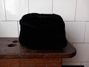 leuk vintage hoedje bontmuts Frans dopje 60s faux fur zwart  beschikbaar voor biedingen