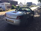 Renault Mégane 2.0 16V Cabrio E4 2009 Beige, Auto's, Voorwielaandrijving, 1998 cc, 74 €/maand, 4 cilinders
