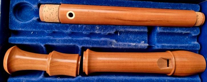 Aura A5A Altblokfluit Perenhout - Nieuwstaat!, Muziek en Instrumenten, Blaasinstrumenten | Blokfluiten, Zo goed als nieuw, Alt