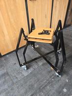 Grill Guru Large Onderstel + Zijplankjes, Ophalen, Zo goed als nieuw