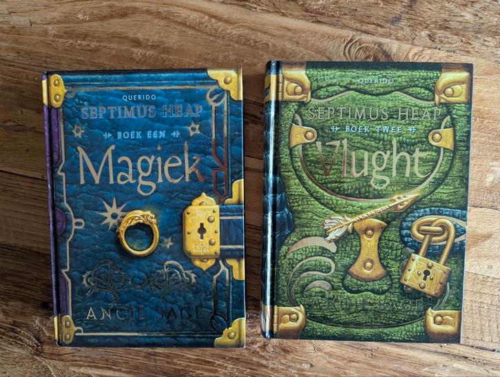 Septimus Heap - boek 1 Magiek & boek 2 Vlught, Boeken, Fantasy, Zo goed als nieuw, Ophalen of Verzenden