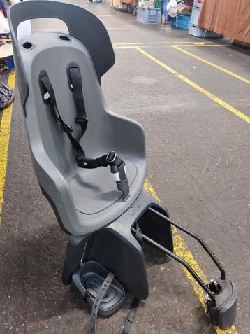 Bobike Fietsstoeltje achterzitje incl bevestiging  beschikbaar voor biedingen