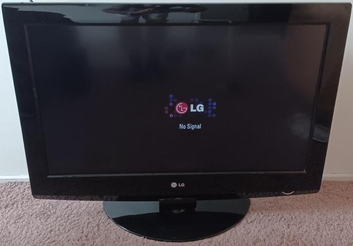 LG scherm, Computers en Software, Monitoren, Zo goed als nieuw, 60 Hz of minder, DVI, HDMI, USB-C, VGA, Gaming, Ingebouwde speakers
