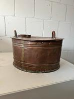 Antieke koperen warmwaterkan, Ophalen, Koper