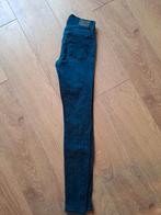 Levi's superskinny 25, Ophalen of Verzenden, Zo goed als nieuw, Blauw, W27 (confectie 34) of kleiner