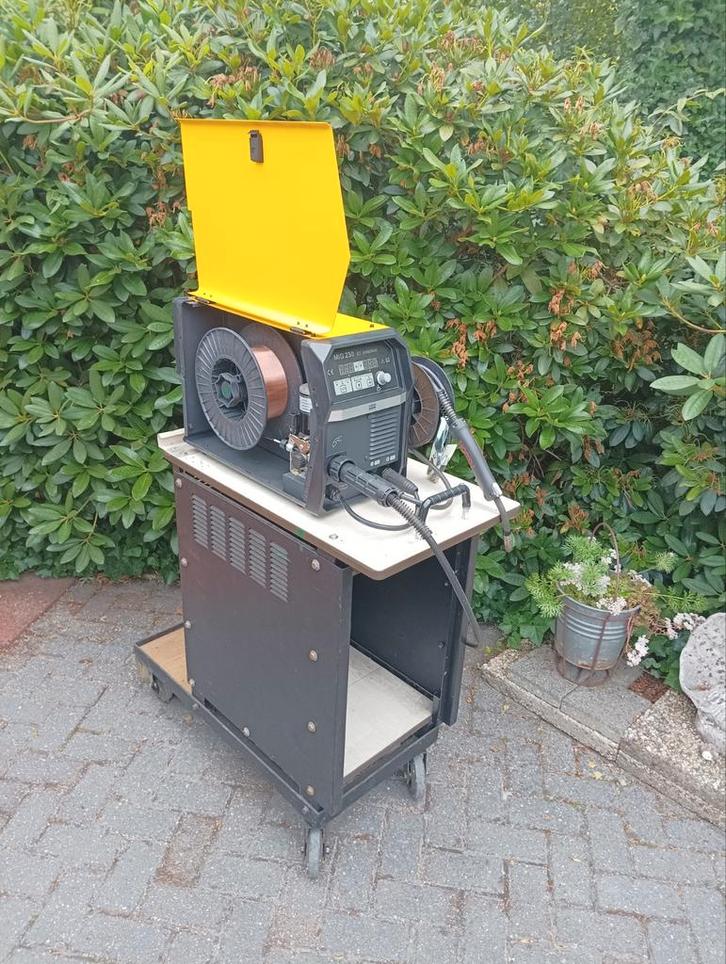 lasapparaat co2 hbm, Doe-het-zelf en Verbouw, Gereedschap | Lasapparaten, Zo goed als nieuw, Co2, 150 tot 250 ampère, Ophalen of Verzenden