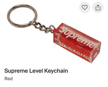 Supreme level keychain red FW18 beschikbaar voor biedingen