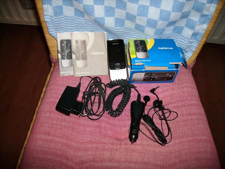 GSM NOKIA 2730 CLASSIC, Telecommunicatie, Mobiele telefoons | Nokia, Zo goed als nieuw, Zonder abonnement, Zonder simlock, Klassiek of Candybar
