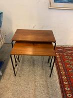 Bijzettafels miniset Pastoe Cees Braakman tafeltjes jaren 60, Ophalen of Verzenden, Zo goed als nieuw