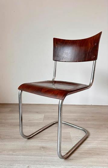 4 Mart Stam Robert Slezak design stoelen beschikbaar voor biedingen