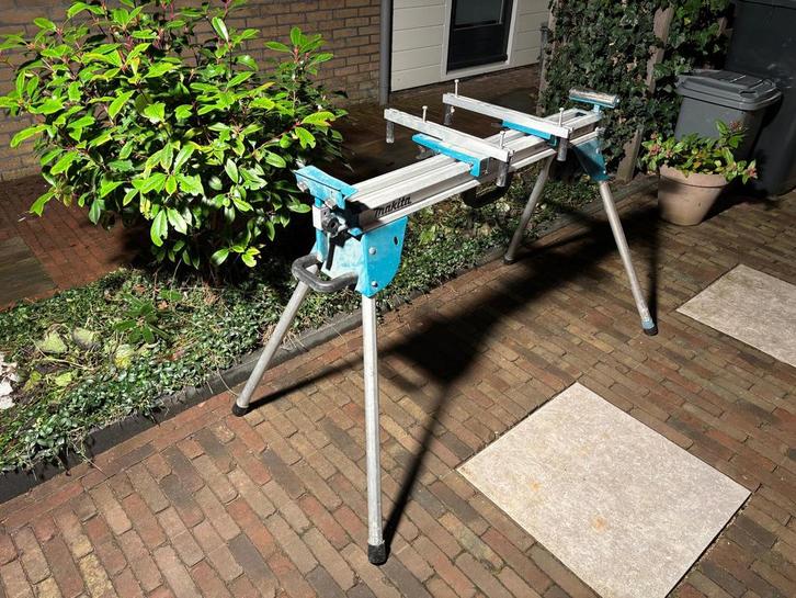 Makita DEBWST06 onderstel met wielen, Doe-het-zelf en Verbouw, Gereedschap | Handgereedschap, Zo goed als nieuw, Ophalen of Verzenden