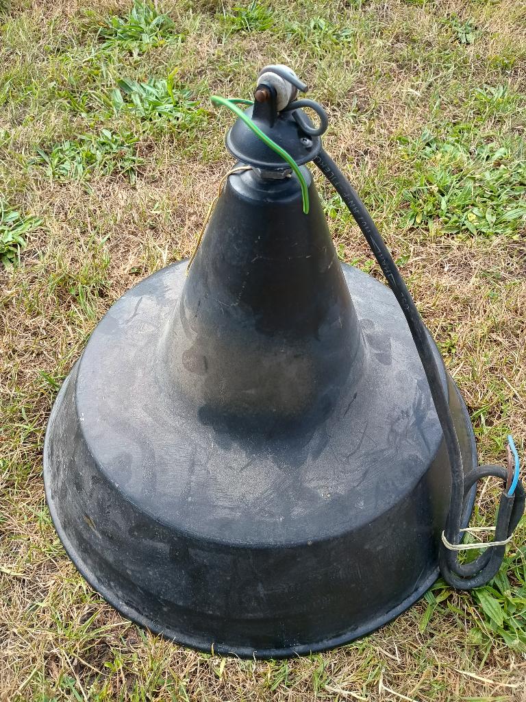 zwarte emaille lampenkap met natrium lamp, Antiek en Kunst, Ophalen of Verzenden