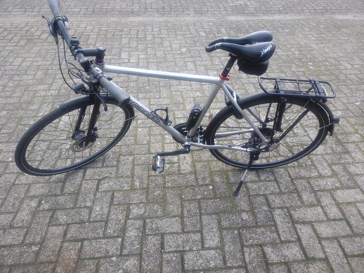 Kreidler toerfiets met 27 versnellingen en Selle SMP zadel, Fietsen en Brommers, Fietsen | Heren | Herenfietsen, Zo goed als nieuw
