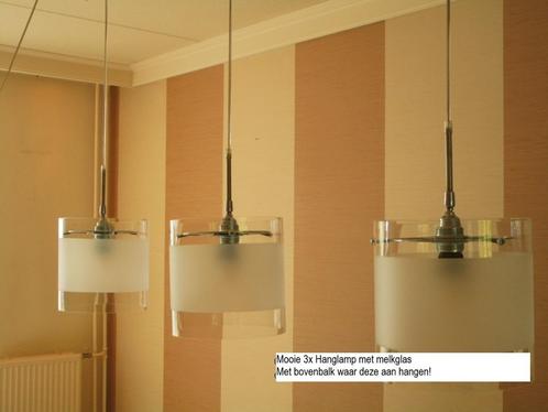 Eettafel hanglamp met 3x melkglas, Huis en Inrichting, Lampen | Tafellampen, Zo goed als nieuw, Minder dan 50 cm, Glas, Metaal