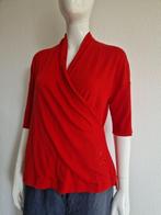 Marc Cain Sports overslagtop. Maat 5, Rood., Kleding | Dames, Maat 42/44 (L), Nieuw, Ophalen of Verzenden, Korte mouw