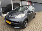 ✅ Peugeot 107 1.0 12V 3DR Grijs 2006 App. Carplay, Auto's, Peugeot, Voorwielaandrijving, Stof, 765 kg, 4 stoelen