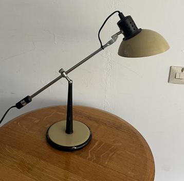 Vintage Franse Aluminor bureaulamp jaren ‘70 beschikbaar voor biedingen