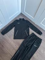 Trainingspak Nike 137/147, Gebruikt, Jongen of Meisje, Sport- of Zwemkleding, Ophalen of Verzenden