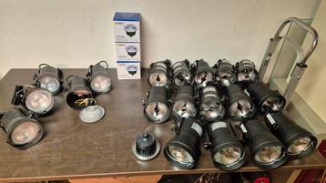 42 Artecta Ancona PinSpot met 3fase track adapter beschikbaar voor biedingen
