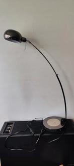 Draaibare antracietgrijze verchroomde uitschuifbare stalamp, Huis en Inrichting, Lampen | Vloerlampen, Ophalen, Zo goed als nieuw