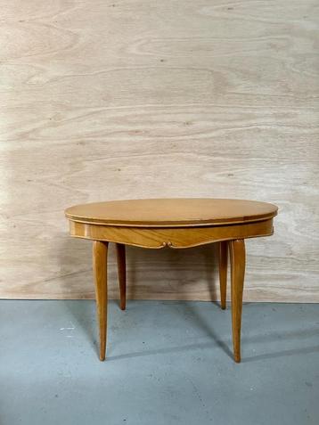 Antiek Frans bijzettafeltje, vintage brocante side table beschikbaar voor biedingen