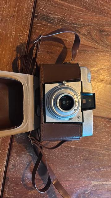 Vintage camera beschikbaar voor biedingen