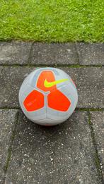 Voetbal Nike, Sport en Fitness, Voetbal, Ophalen of Verzenden, Gebruikt, Bal
