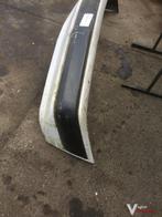 Mercedes w124 Voorbumper 1986, Auto-onderdelen, Carrosserie en Plaatwerk, Ophalen, Gebruikt, Voor, Bumper