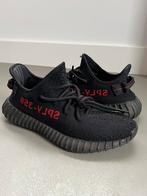 Adidas Yeezy Boost 350 V2 Black Red CP9652, Ophalen, Zo goed als nieuw, Zwart