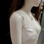 Bruidsjurk ivoor slank +lage rug met steentjes BKEUS L 37218, Trouwjurk, ., Wit, Ophalen of Verzenden