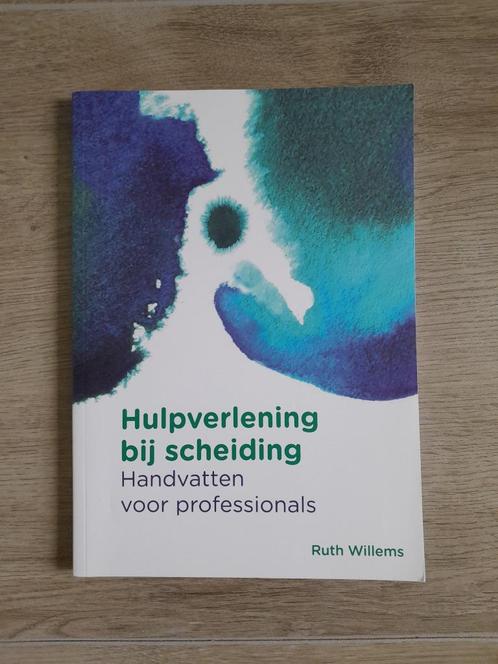 Hulpverlening bij scheiding, Boeken, Overige Boeken, Zo goed als nieuw, Ophalen of Verzenden