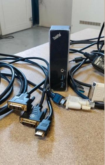 Lenovo Docking Station + Kabels (HDMI/DVI/USB) beschikbaar voor biedingen