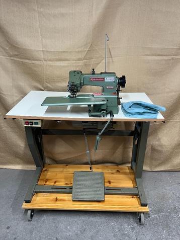 Yamato CM-252 industriële blindzoom blindsteek naaimachine beschikbaar voor biedingen