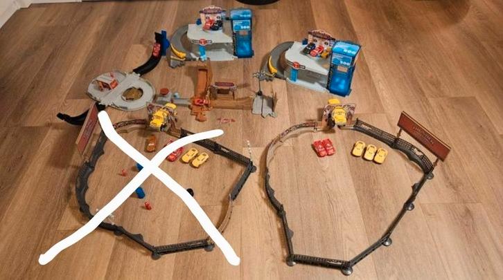Verschillende disney pixar cars speelsets, Kinderen en Baby's, Speelgoed | Overig, Gebruikt, Jongen of Meisje, Ophalen of Verzenden