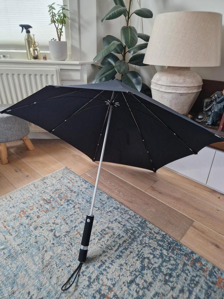 SENZ Storm Paraplu - De Originele!, Sieraden, Tassen en Uiterlijk, Paraplu's, Zo goed als nieuw, Zwart, Ophalen of Verzenden