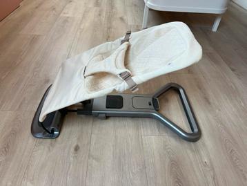 Ergobaby Evolve Wipstoel Crème + Speelboog beschikbaar voor biedingen