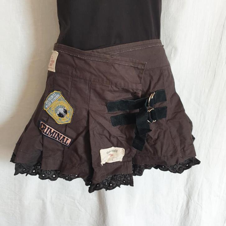Super stoere mini rok. Mt W28. Merk Criminal Ckirt, Kleding | Dames, Rokken, Zo goed als nieuw, Maat 36 (S), Zwart, Boven de knie