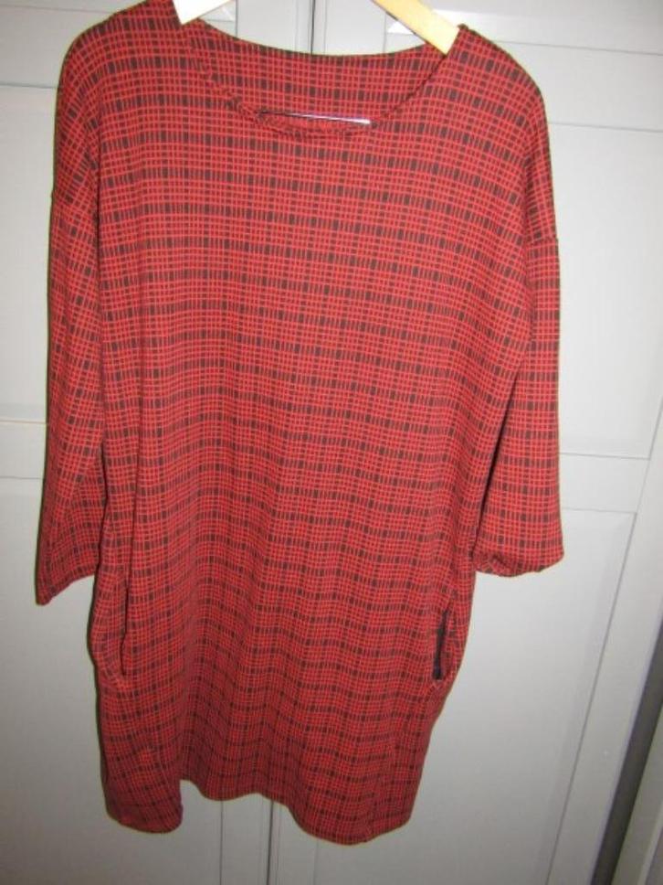G303 NED mt XXL jurk rood zwart ruit jersey, Kleding | Dames, Jurken, Zo goed als nieuw, Maat 46/48 (XL) of groter, Rood, Knielengte