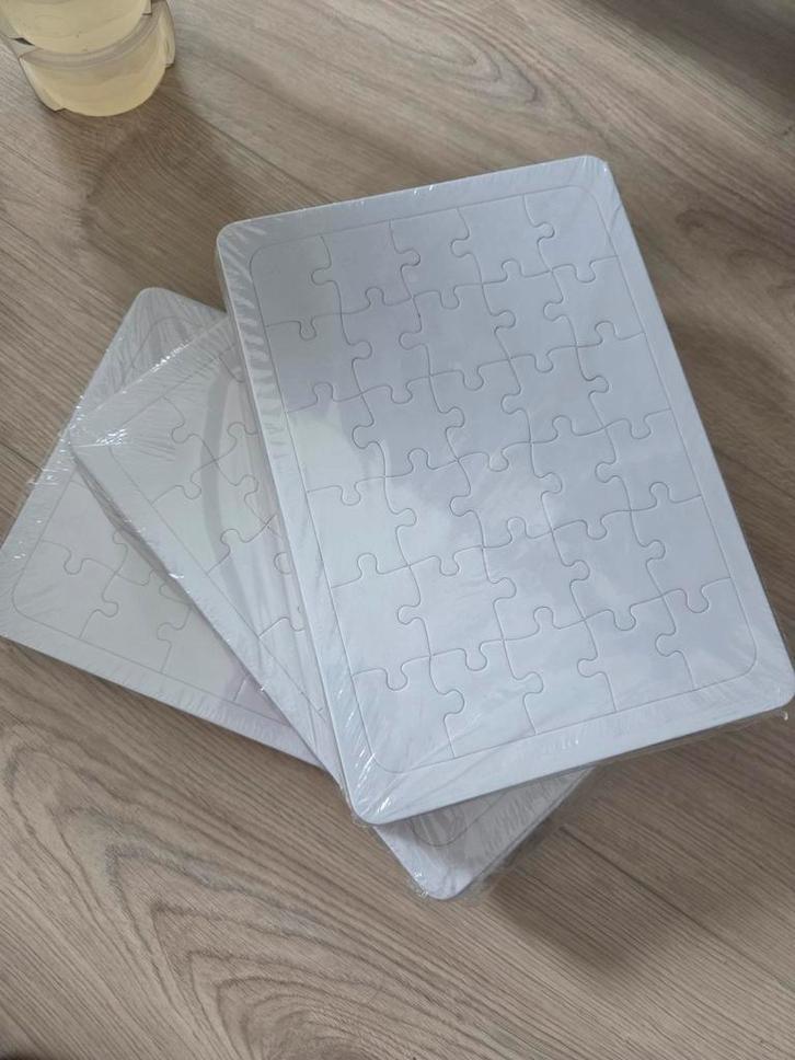 Ontwerp je eigen puzzel - 29 stuk (legpuzzel 30 stuks), Hobby en Vrije tijd, Denksport en Puzzels, Nieuw, Legpuzzel, Minder dan 500 stukjes