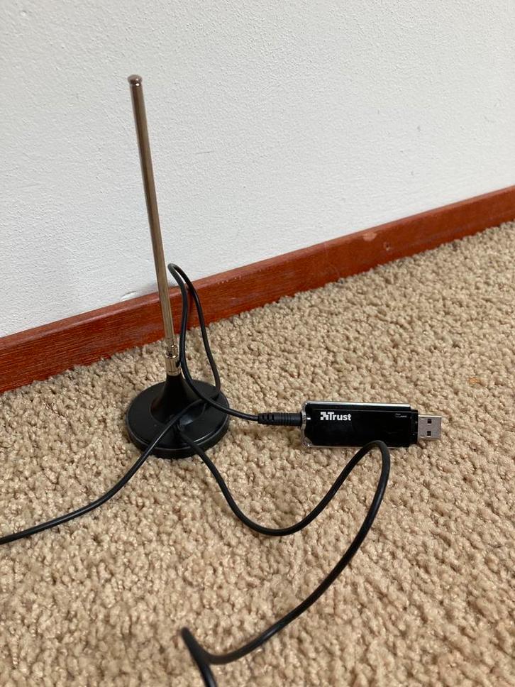 Trust DVB-T digitale tv stick voor free-to-air digitale tv, Computers en Software, USB Sticks, Zo goed als nieuw, Ophalen