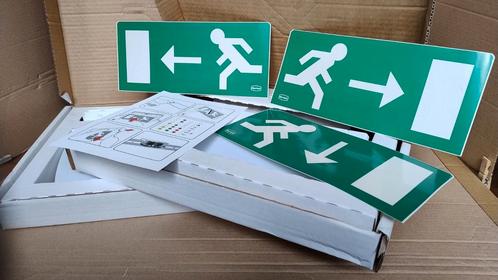 2x Hertek LED vluchtweg noodverlichting nieuw in doos, Doe-het-zelf en Verbouw, Bouwverlichting, Nieuw, Armatuur, Minder dan 50 watt