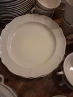 Wedgwood Queens Plain spl.nieuwe ONTBIJT BORDEN 23 CM, Huis en Inrichting, Nieuw, Ophalen of Verzenden, Bord(en), Wedgwood