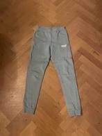 Four Amsterdam Joggingbroek lichtblauw maat 16 jaa 176, Kinderen en Baby's, Kinderkleding | Maat 176, Broek, Jongen of Meisje